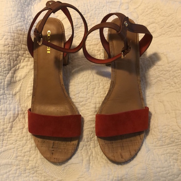 Coach size 8.5 orange & tan sandals - Picture 2 of 11